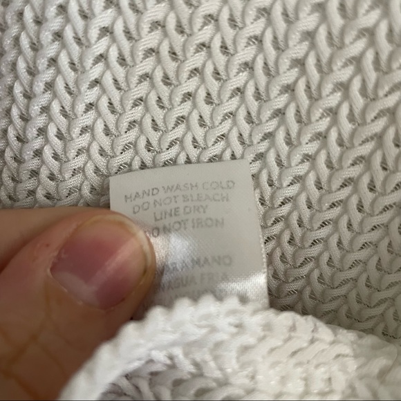 Endless Rose White Top - Picture 10 of 10